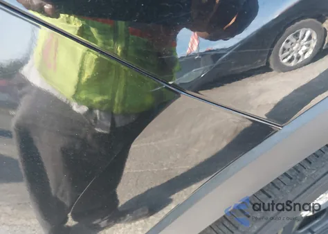 2018 Ford Explorer z USA, uszkodzony, nr VIN 1FM5K8AR1JGC95318